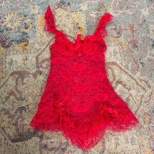 Vintage Y2K hot pink lace lingerie top